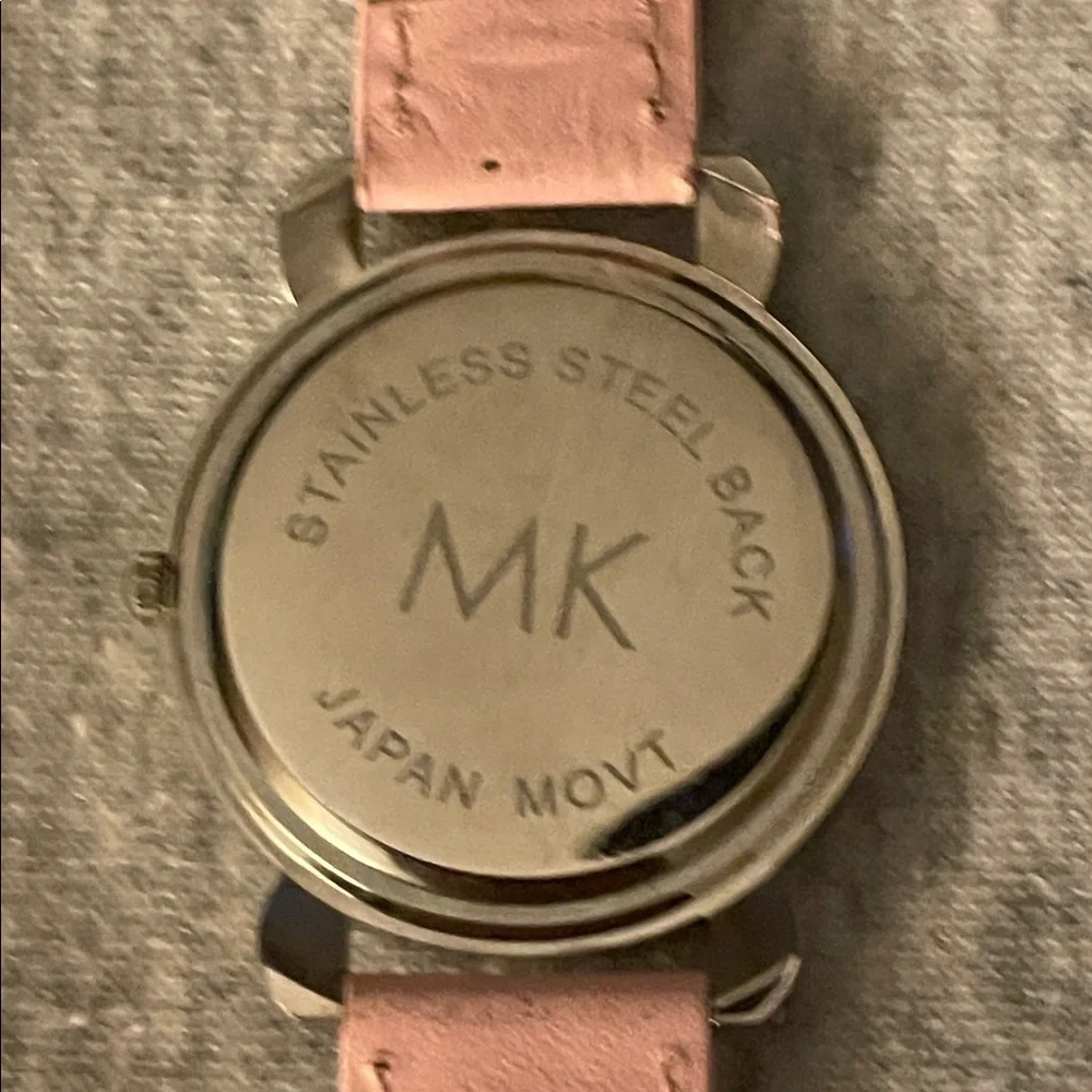 Michael Kors Blush Pink Crystal-Embellished Watch works great new battery - Picture 5 of 6